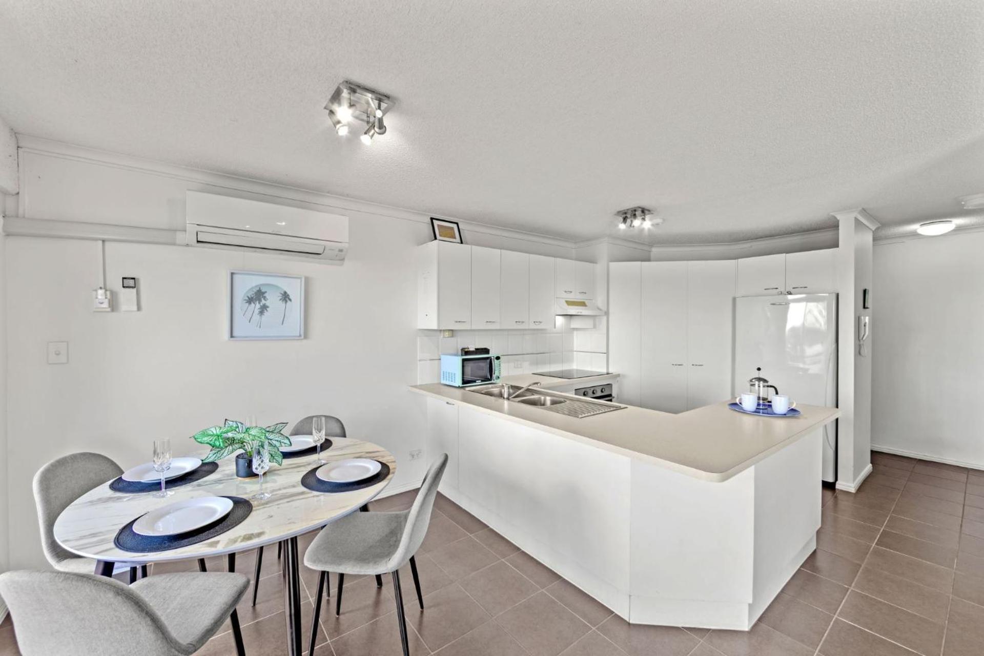 Reflections Holiday Apartments Maroochydore Zimmer foto